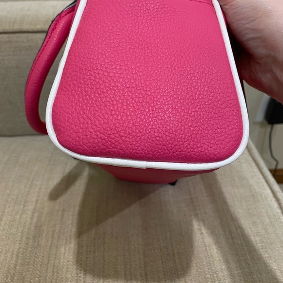 Juicy Coture Bowler Bag - Picture 6 of 16